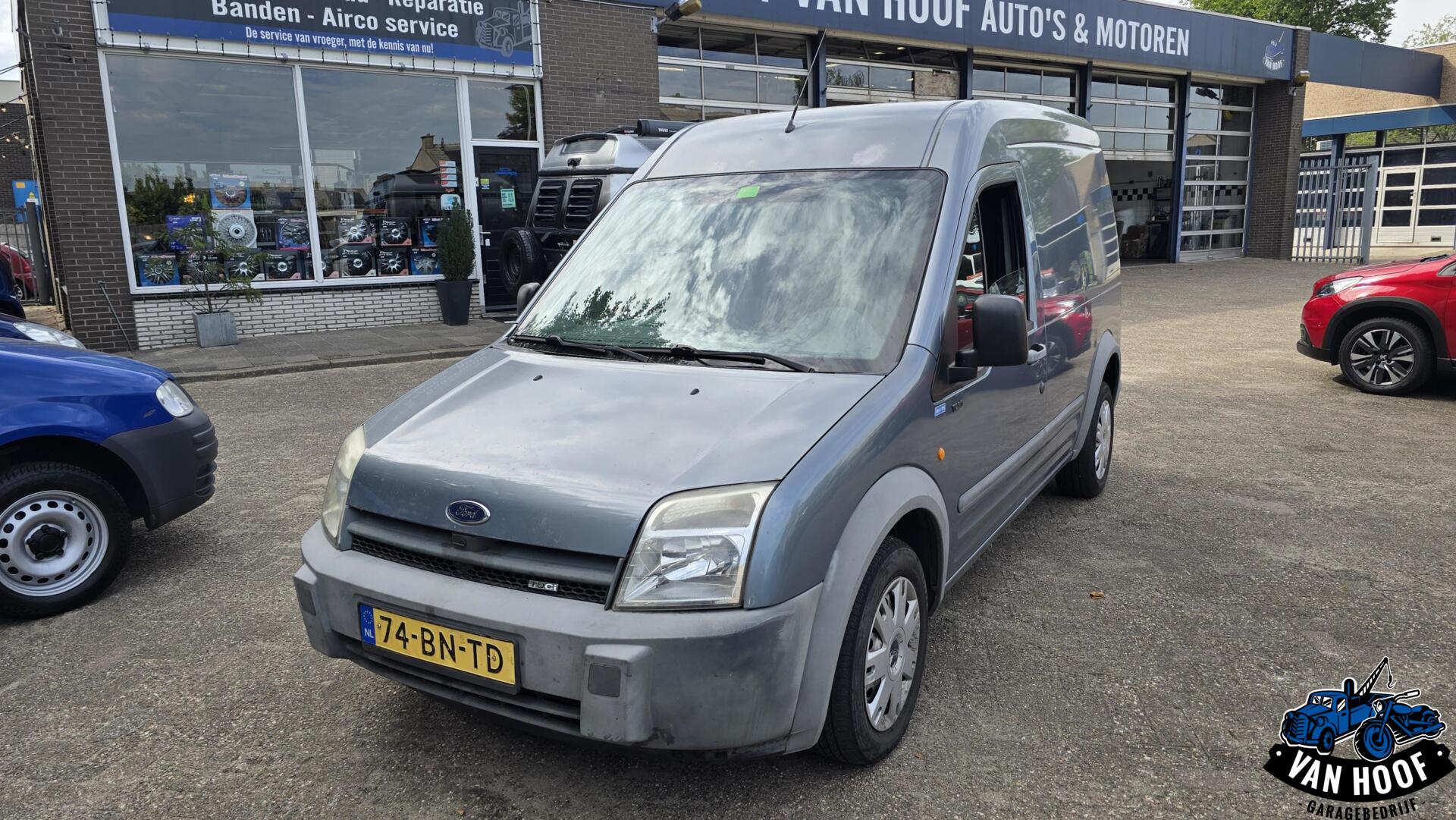 Foto van Ford Transit Connect 230l HR Van 1.8td 66