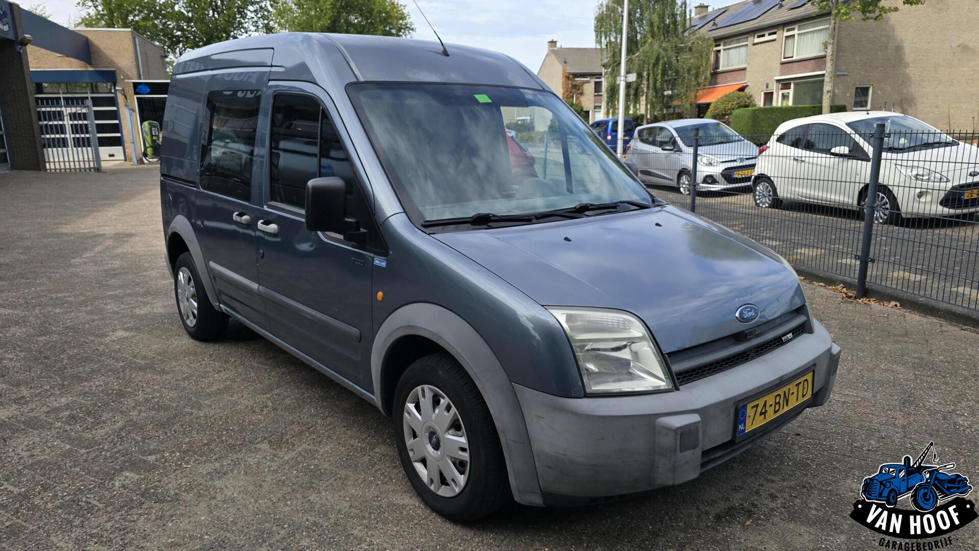 Ford Transit Connect 230l HR Van 1.8td 66 T230L 1.8 TDCi Futura 2004 - voorkant