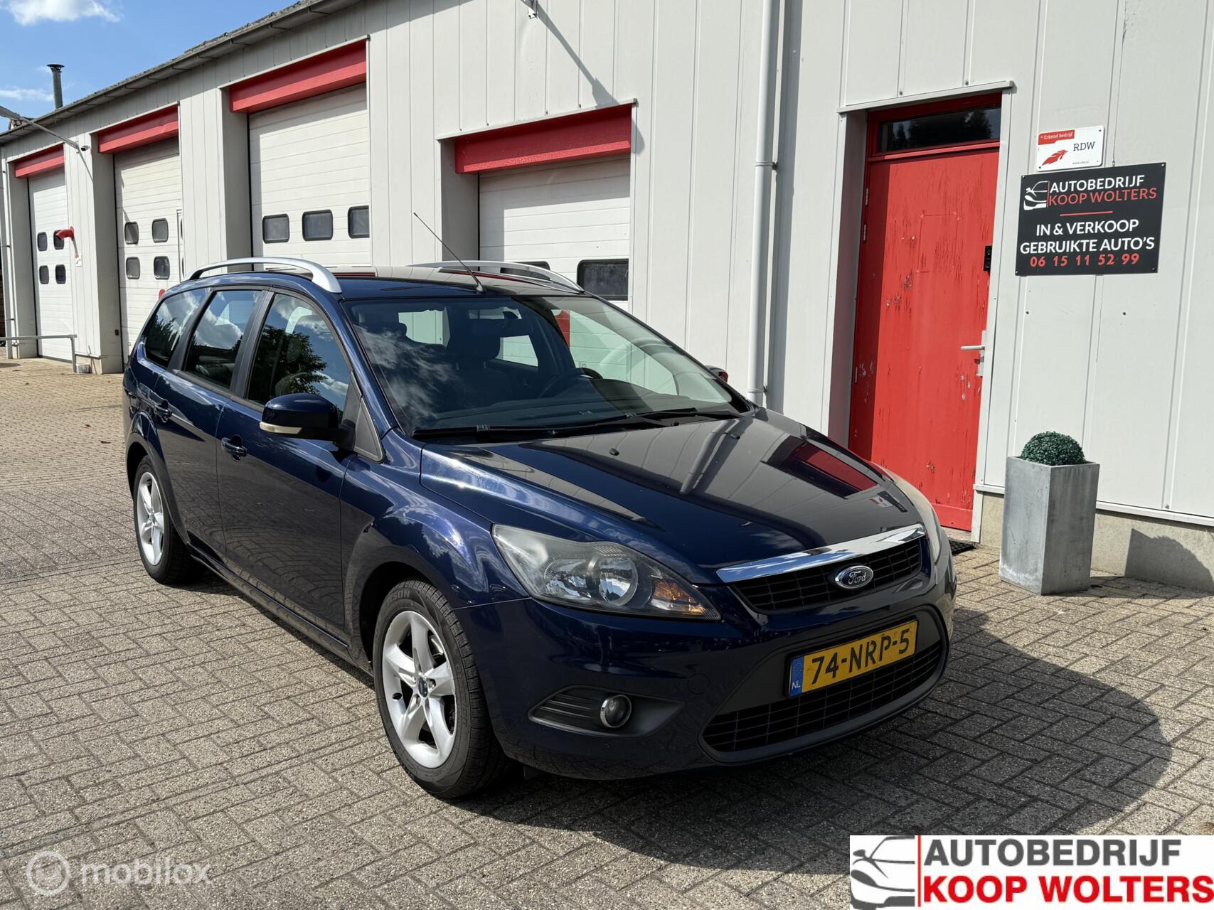 Foto van FORD FOCUS