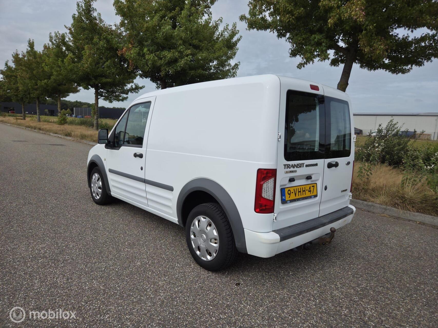 Foto van Ford Transit Connect T200s Van 90dpf