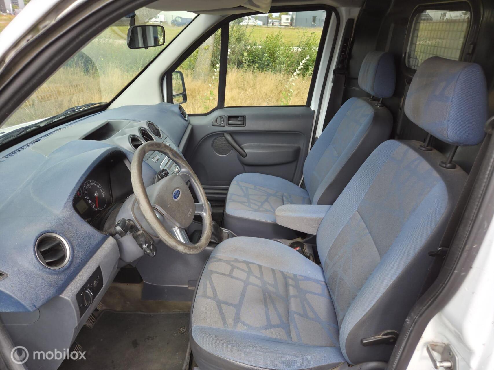 Foto van Ford Transit Connect T200s Van 90dpf