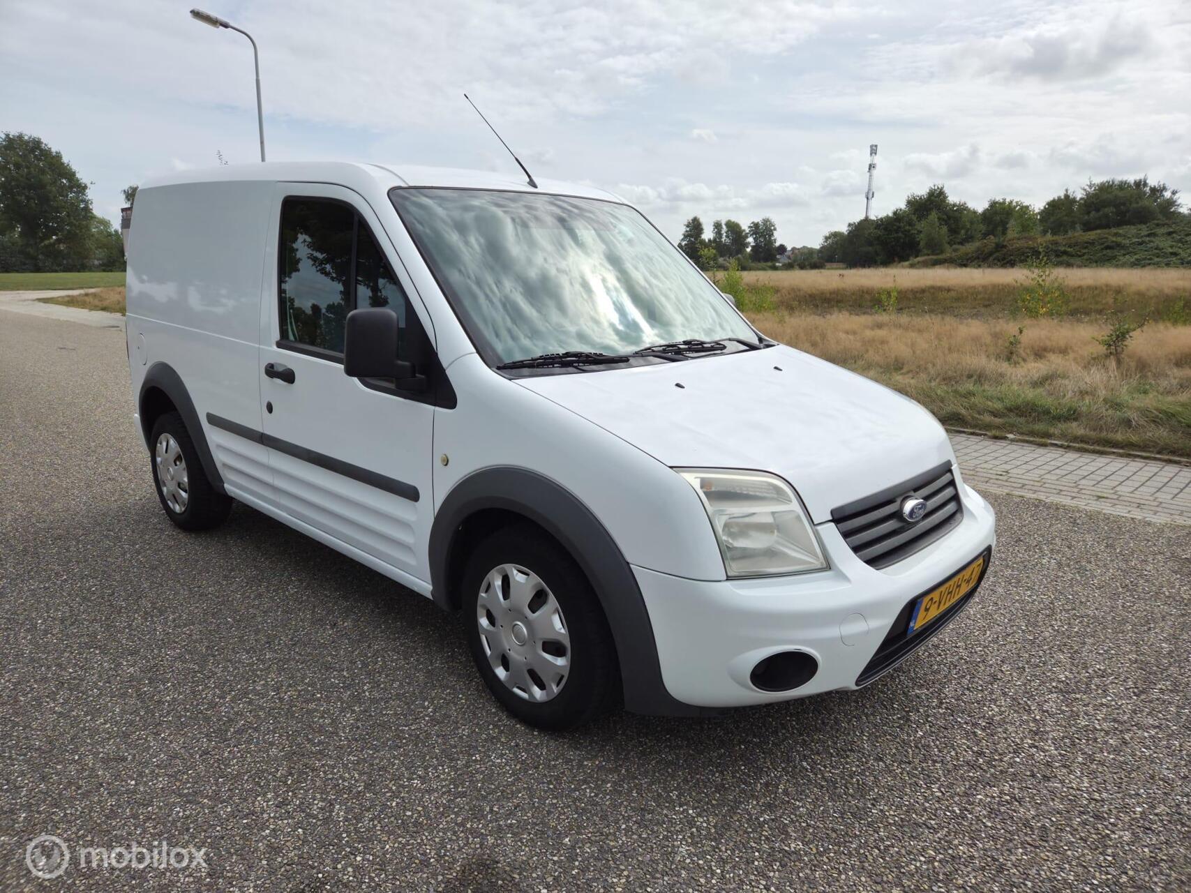Foto van Ford Transit Connect T200s Van 90dpf