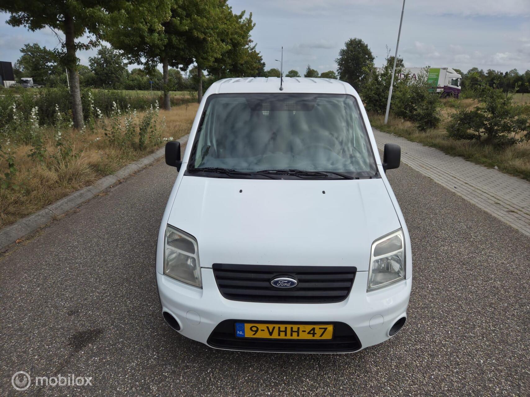 Foto van Ford Transit Connect T200s Van 90dpf