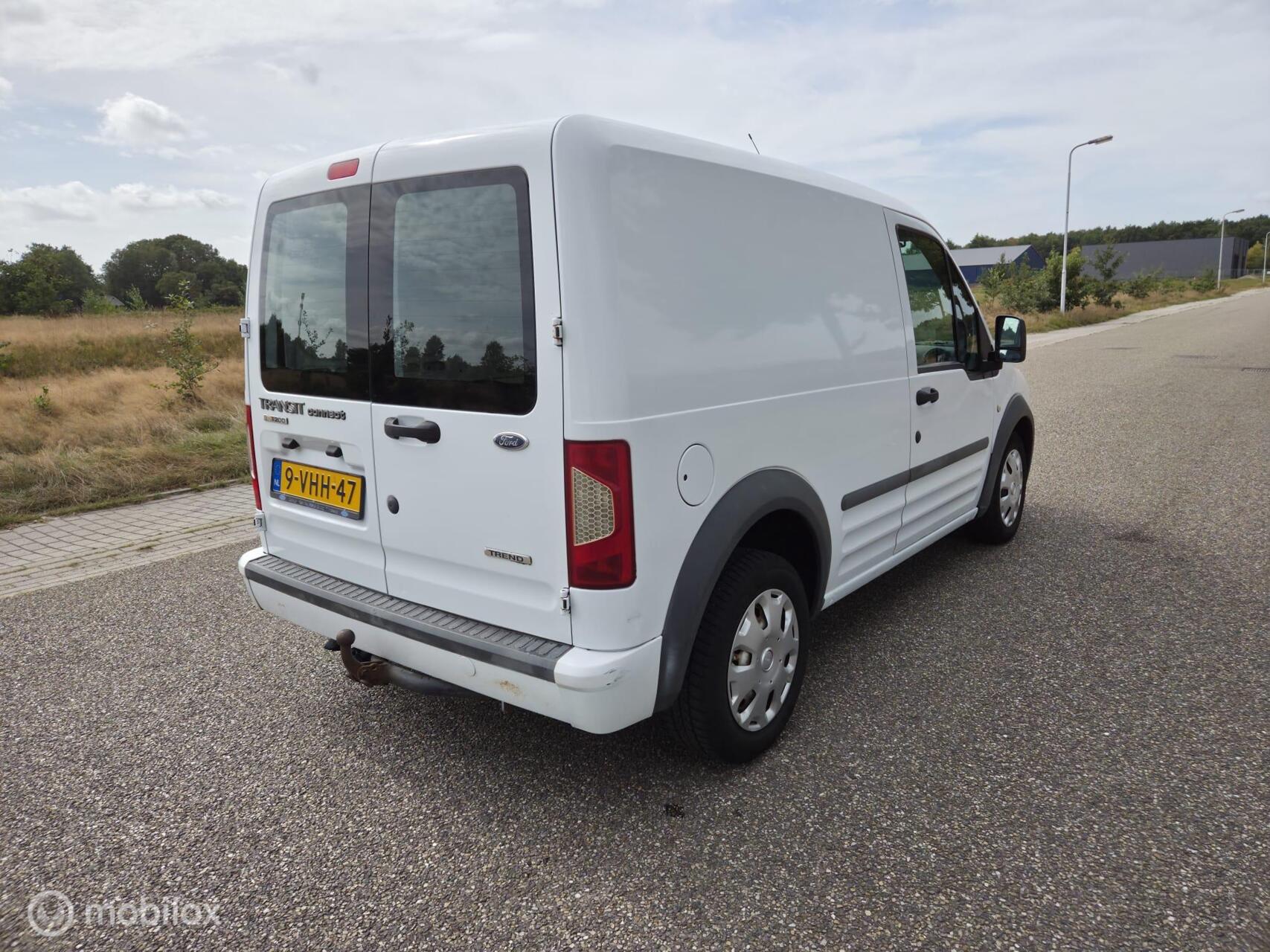 Foto van Ford Transit Connect T200s Van 90dpf
