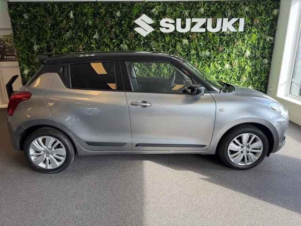 Suzuki Swift 1.2 Select 2019 - voorkant