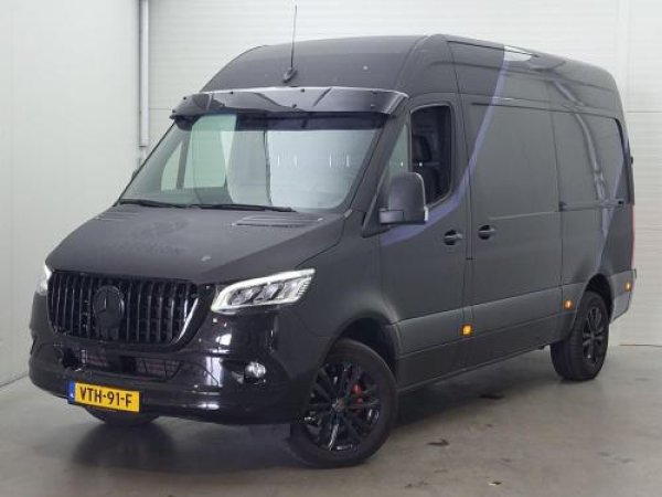 Mercedes-Benz Sprinter 319 1.9 CDI L2H2 RWD 2023 - voorkant