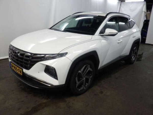 Hyundai Tucson 1.6 T-GDI PHEV Comf 2021 - voorkant
