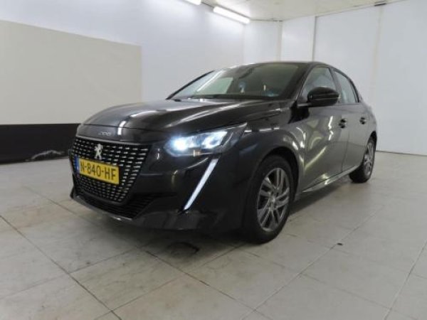 Peugeot 208 1.2 PureTech Active Pack 2021 - voorkant