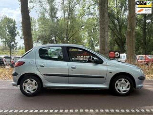 Foto van Peugeot 206