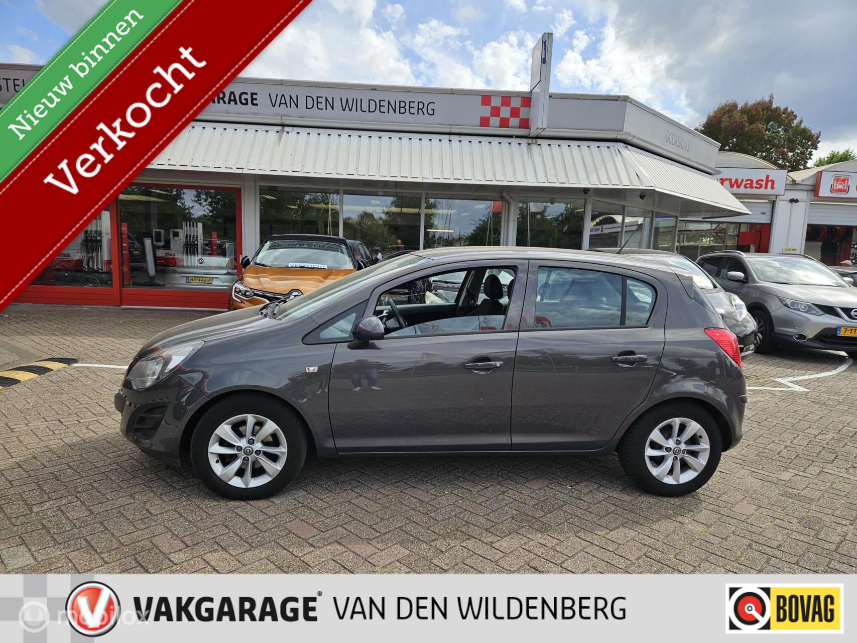 Opel Corsa 1.2 EcoFlex Cosmo 2014 - voorkant