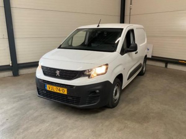 Foto van Peugeot Partner