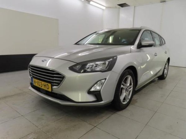 Ford Focus 1.0 EcoBoost Trend Edition Business 2020 - voorkant