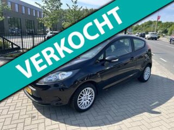 Ford Fiesta 1.25 Trend 2011 - voorkant