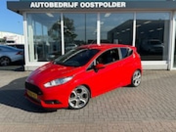 Ford Fiesta 1.6 ST2 2015 - voorkant