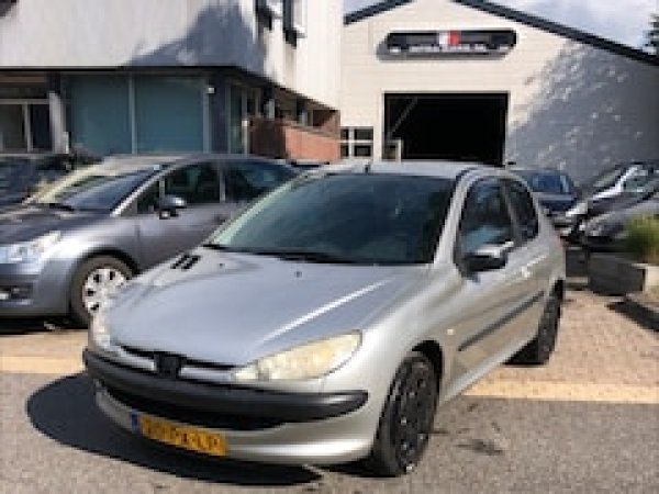 Foto van Peugeot 206
