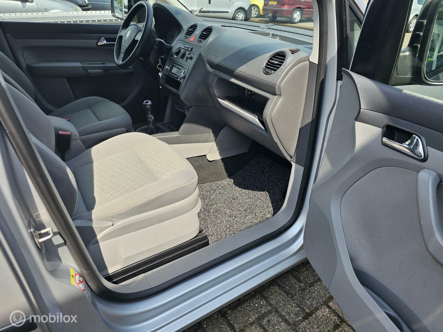 Foto van Volkswagen Caddy Combi