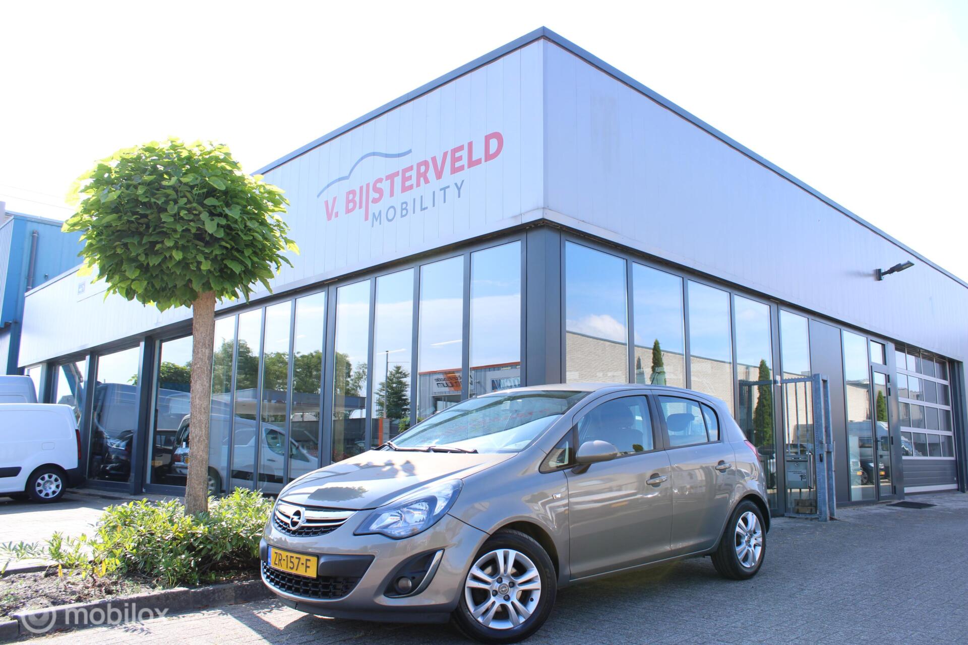 Opel Corsa 1.2-16V Berlin Airco|Cruise|Rijklaar|Nwe apk 2014 - voorkant
