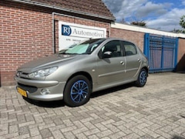 Foto van Peugeot 206