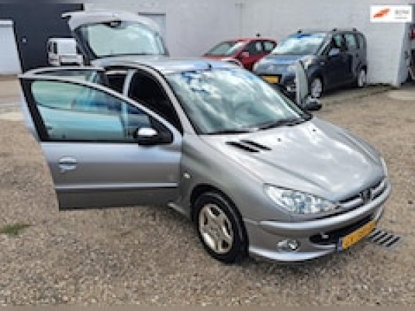 Foto van Peugeot 206