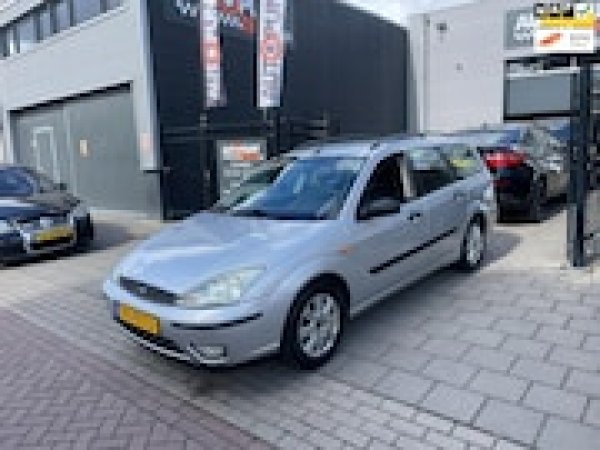 Ford Focus 1.6-16V Futura 2005 - voorkant