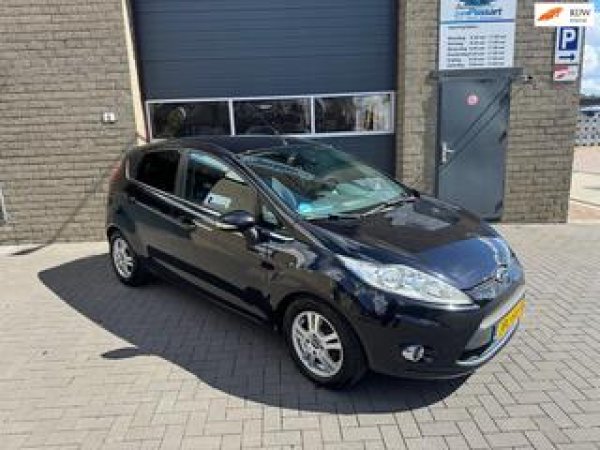 Ford Fiesta 1.25 Trend 2009 - voorkant