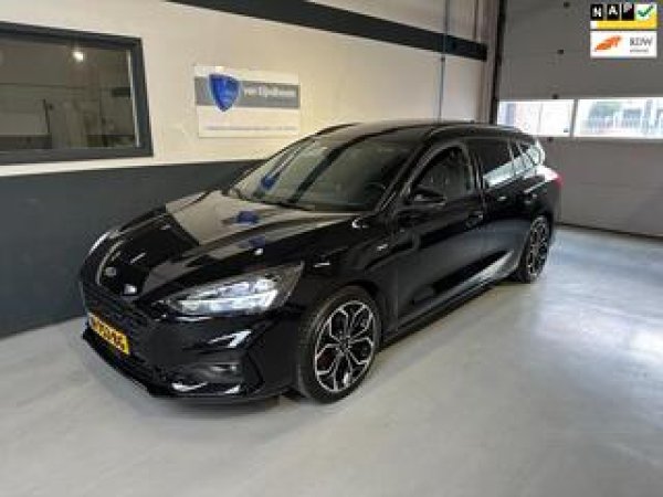 Ford Focus 1.0 EcoBoost ST Line Business 2020 - voorkant