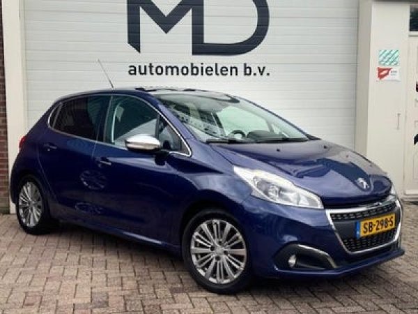 Peugeot 208 1.2 PureTech GT-Line 2017 - voorkant