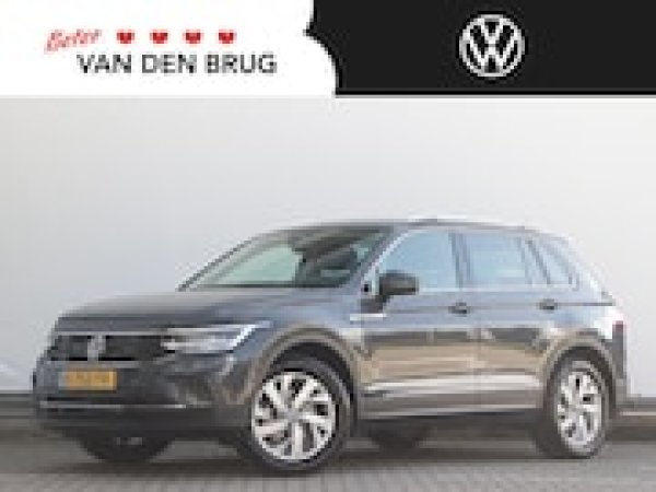 Volkswagen Tiguan 1.5 TSI Life Business 2021 - voorkant
