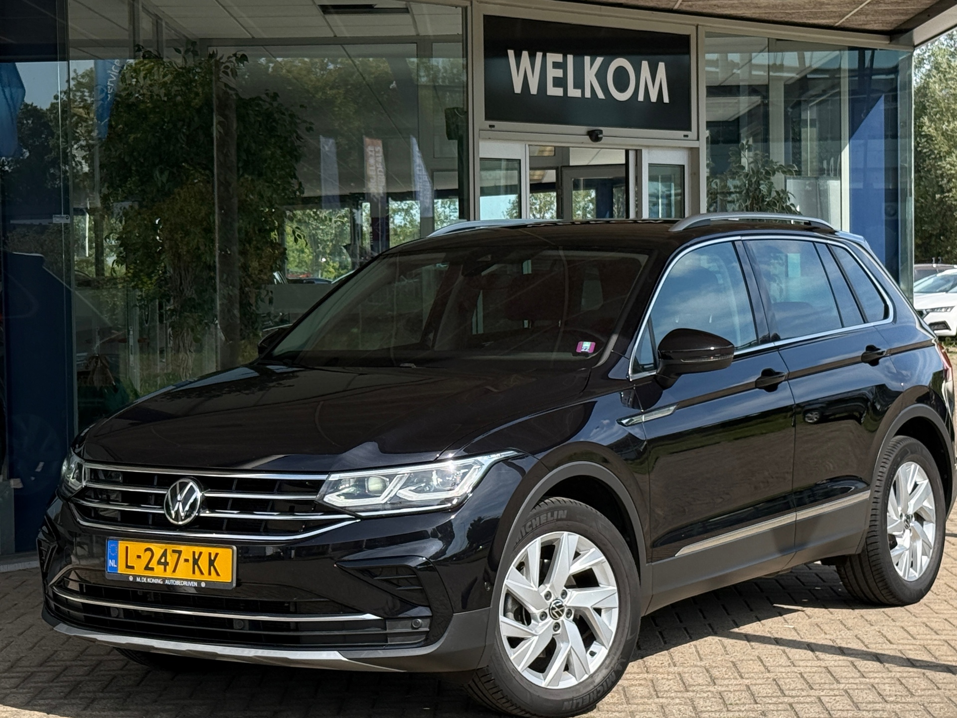 Volkswagen Tiguan 1.5 TSI DSG Elegance IQ light|Elek Trekhaak|Virtual|Camera 2021 - voorkant
