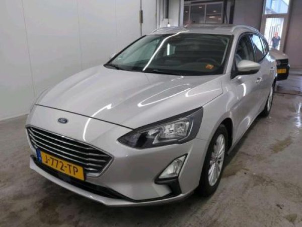 Ford Focus 1.0 EcoBoost Titanium X Business 2020 - voorkant