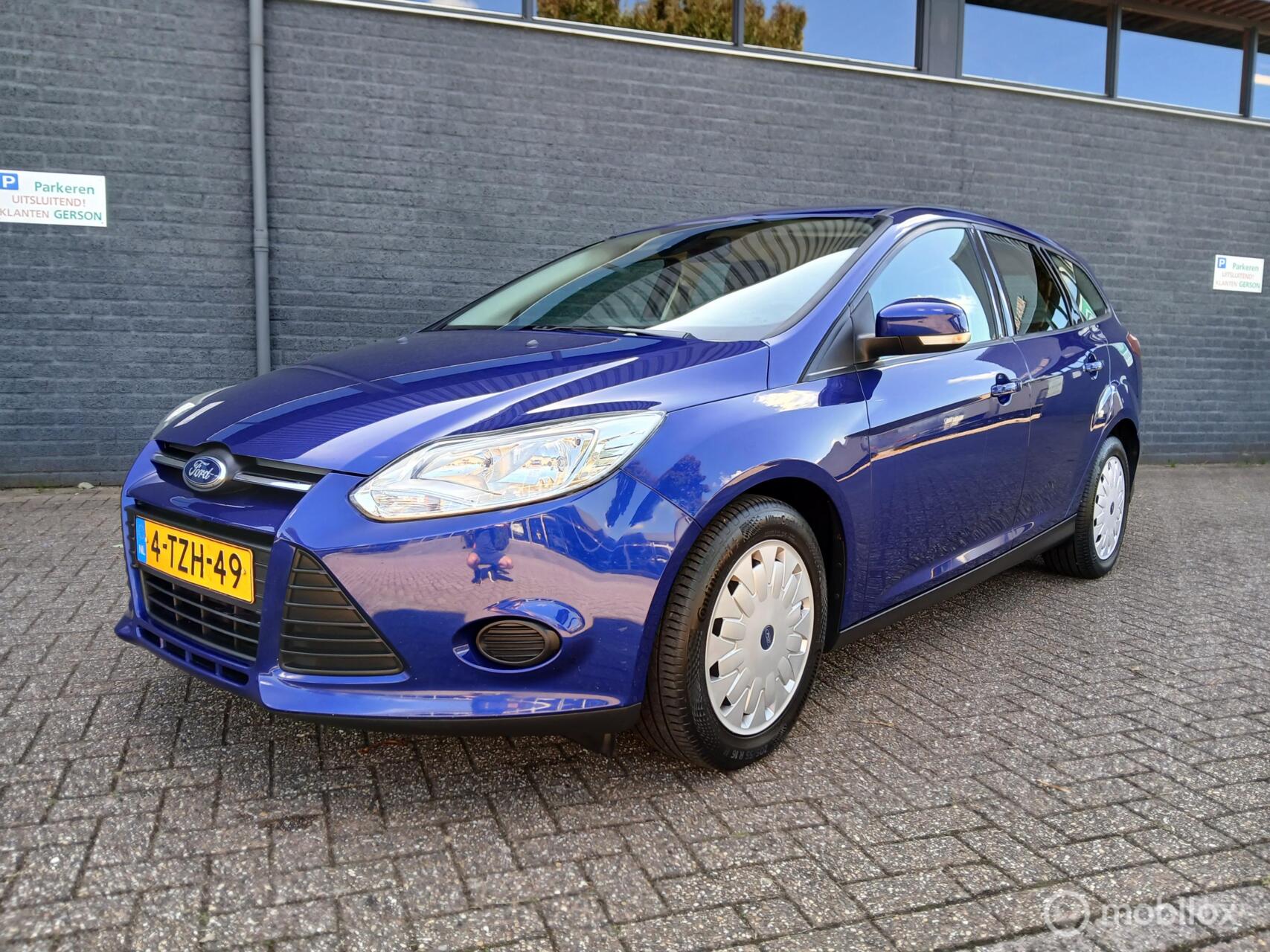 Foto van FORD FOCUS