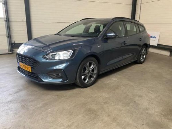 Ford Focus 1.0 EcoBoost ST Line Business 2020 - voorkant