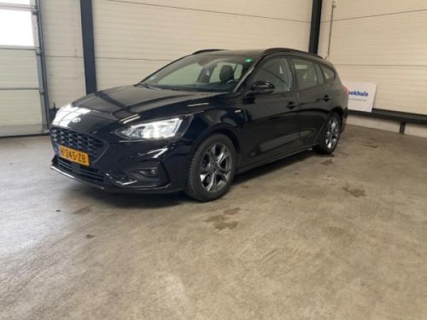 Ford Focus 1.0 EcoBoost ST Line Business 2020 - voorkant