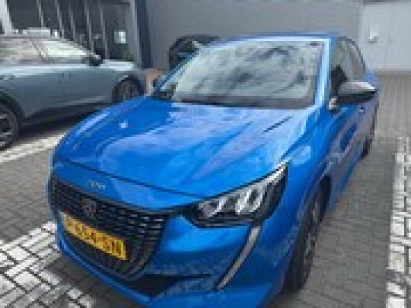 Peugeot 208 1.2 PureTech Allure 2022 - voorkant
