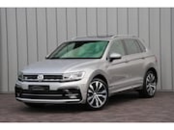 Volkswagen Tiguan 1.5 TSI ACT Highline Business R 2019 - voorkant