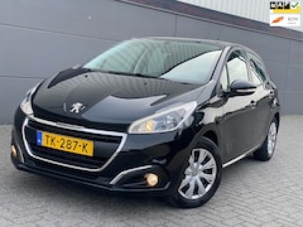 Peugeot 208 1.2 PureTech Blue Lion 2018 - voorkant