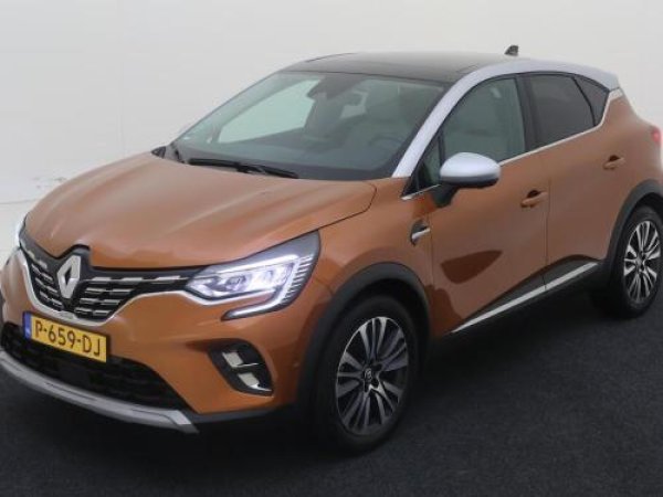 Renault Captur 1.3 TCe Ini. Paris 2022 - voorkant