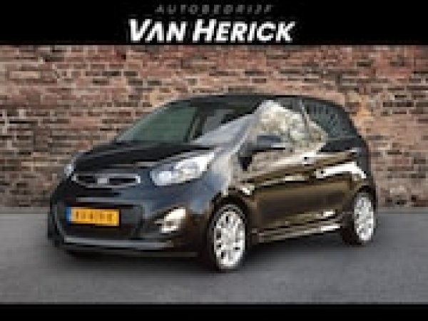 Kia Picanto 1.0 CVVT 2011 - voorkant