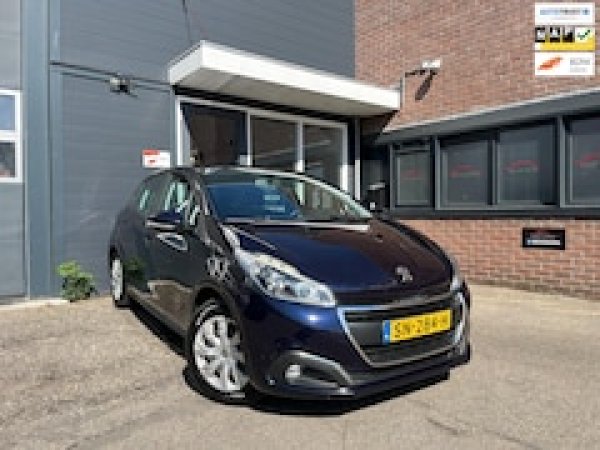 Peugeot 208 1.2 PureTech Blue Lion 2018 - voorkant