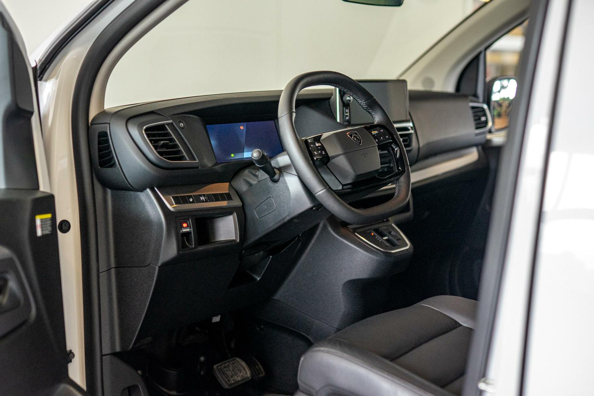 Foto van Peugeot Expert DC