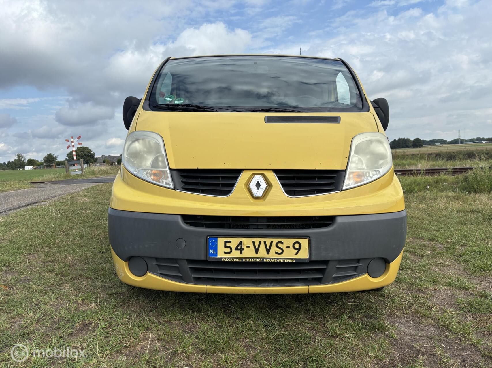 Foto van Renault Trafic T29 L2/h1 2.0 Dci 66kw E4
