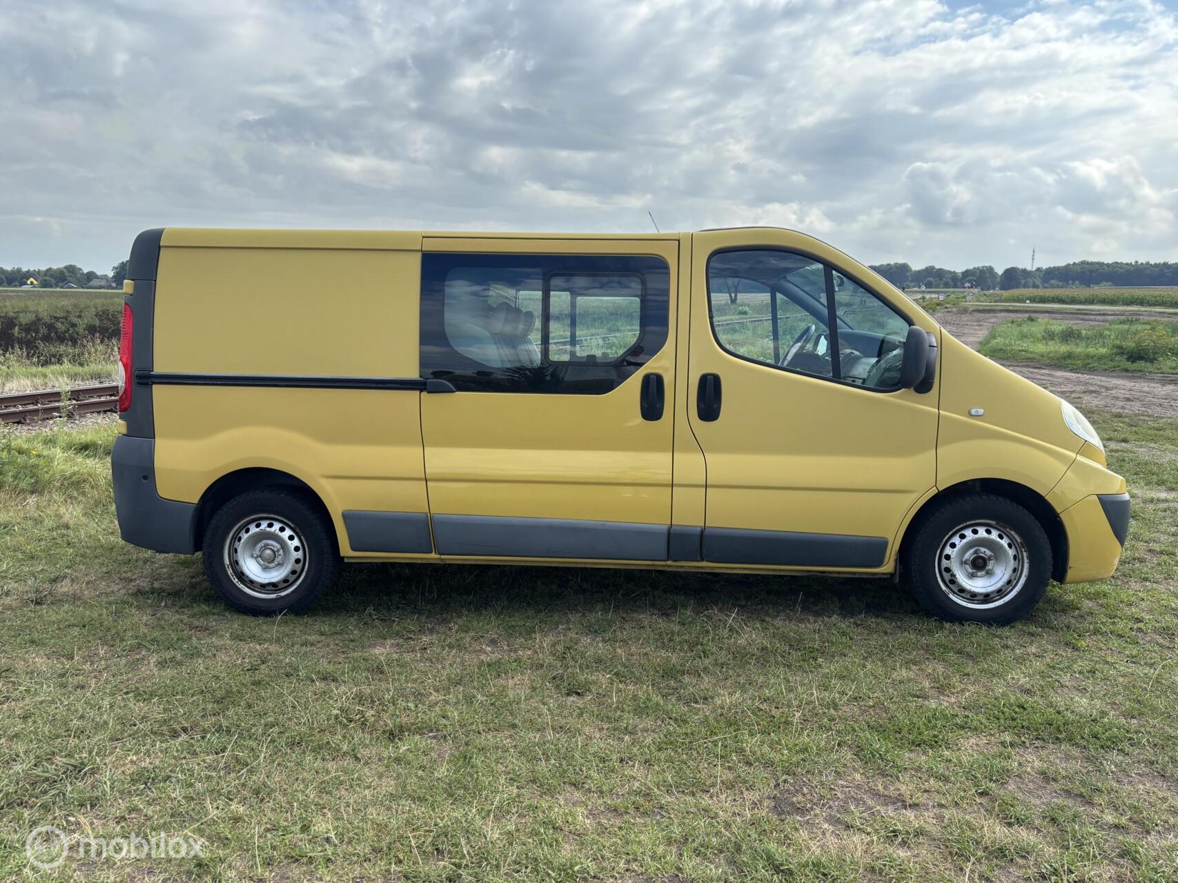 Foto van Renault Trafic T29 L2/h1 2.0 Dci 66kw E4