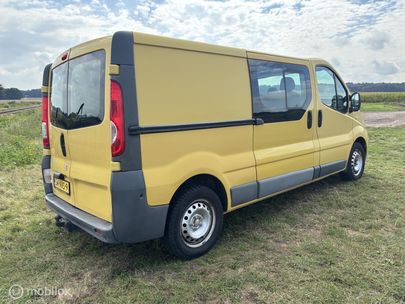 Foto van Renault Trafic T29 L2/h1 2.0 Dci 66kw E4