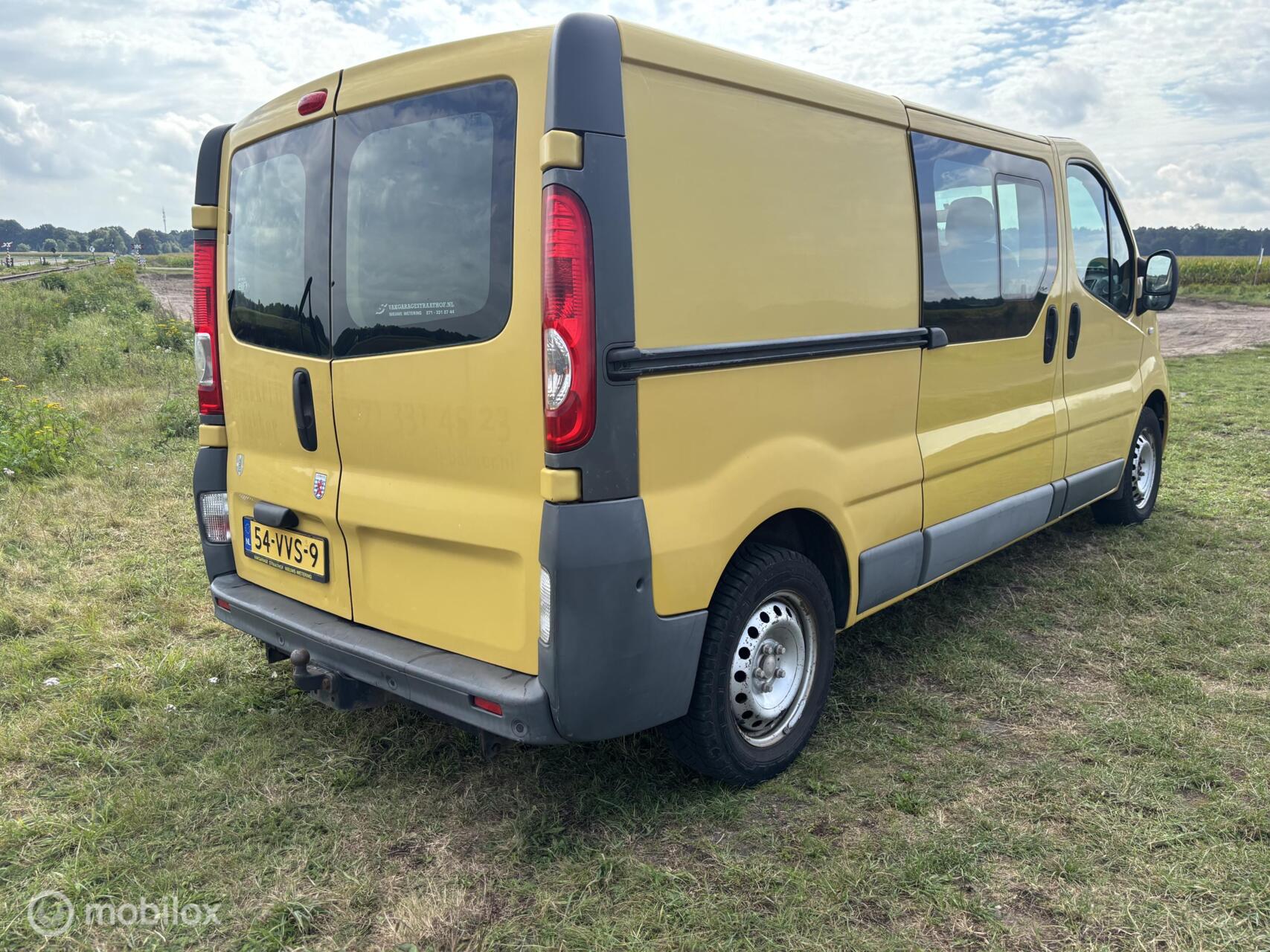 Foto van Renault Trafic T29 L2/h1 2.0 Dci 66kw E4