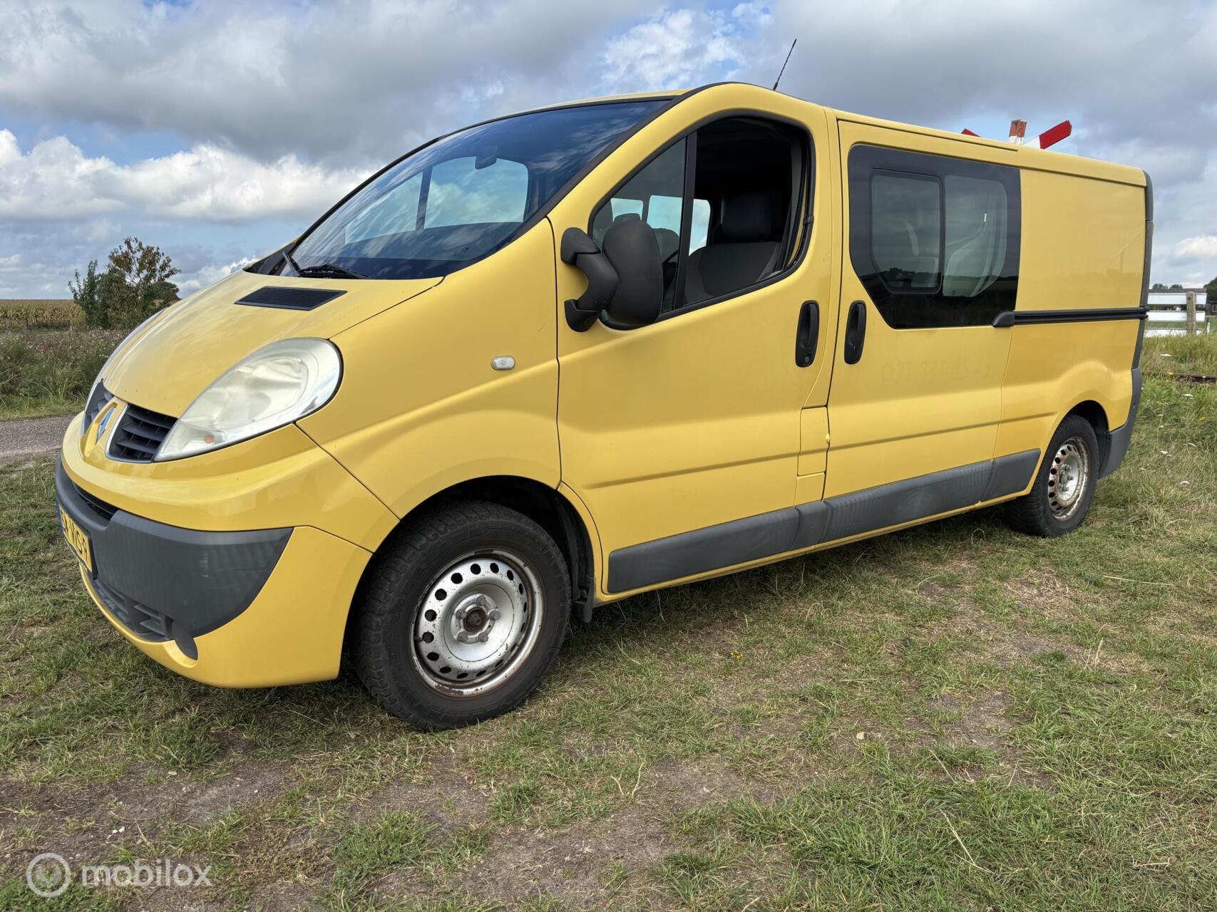 Foto van Renault Trafic T29 L2/h1 2.0 Dci 66kw E4