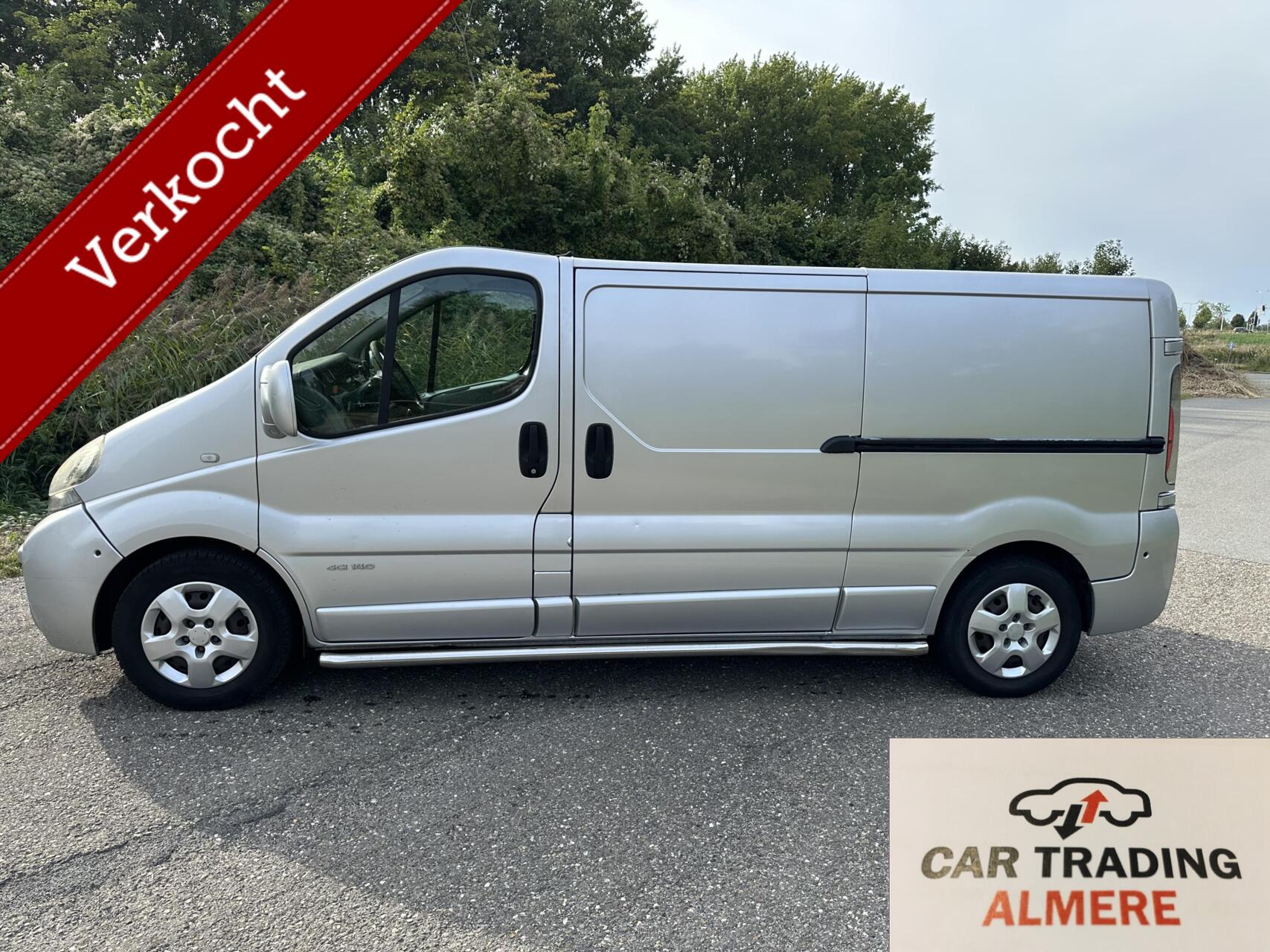 Foto van Renault Trafic 1200 L2h1 2.5 Dci 135