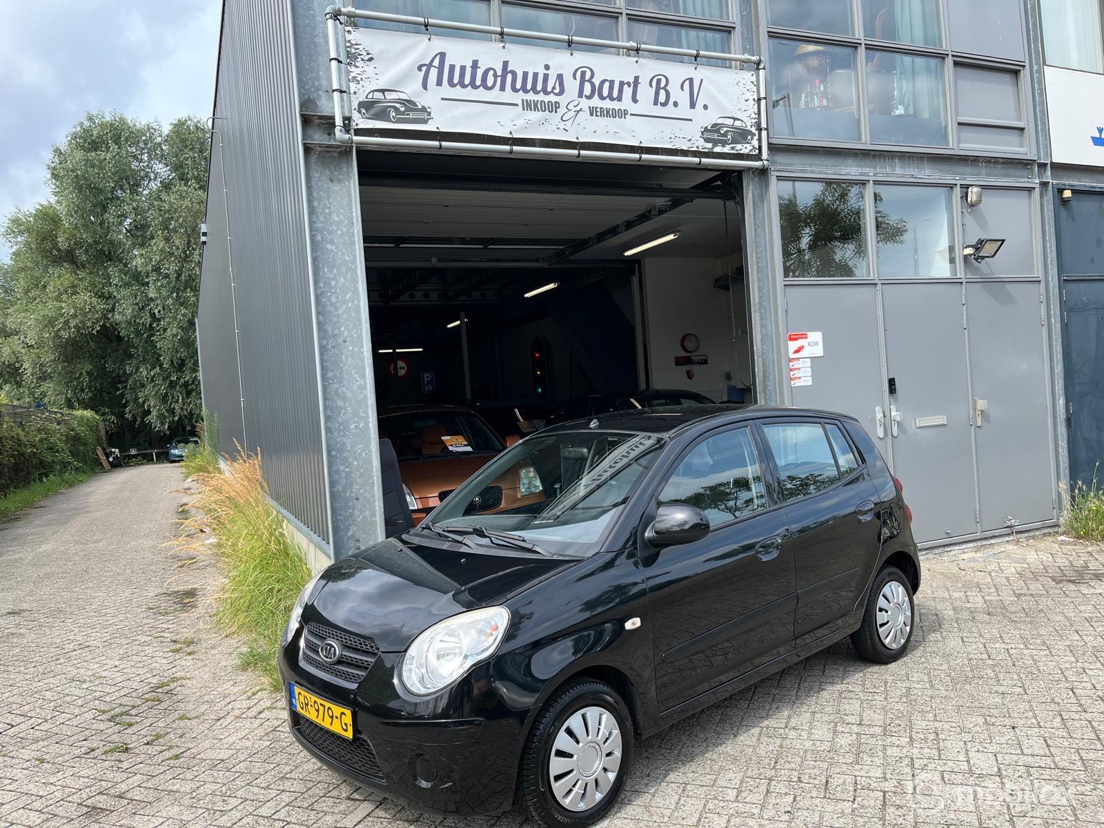 Kia Picanto 1.1 Fifteen 5 Deuren! Nieuwe APK! NAP rapport! 2009 - voorkant