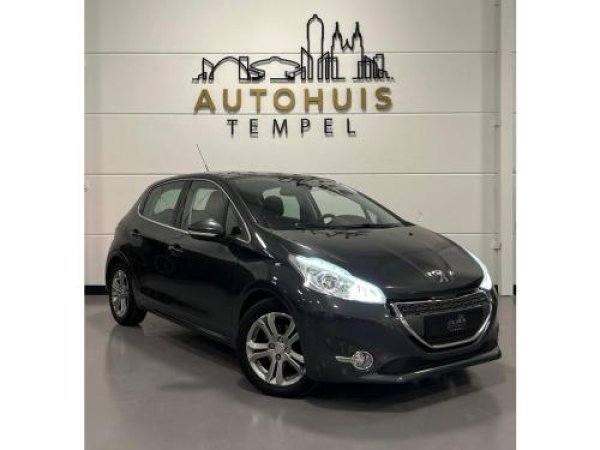 Peugeot 208 1.2 VTi Allure 2013 - voorkant