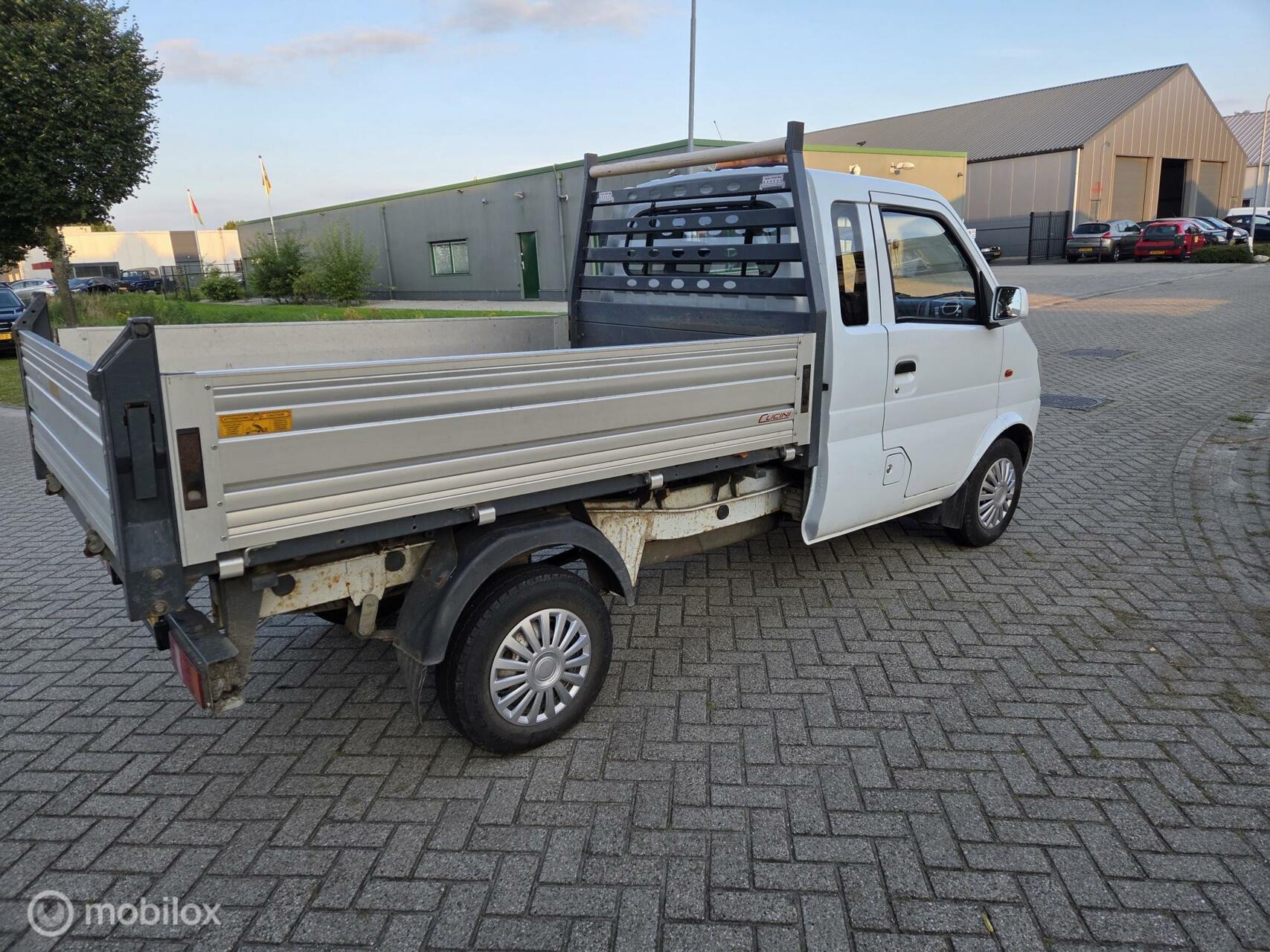 Foto van DFSK K-serie