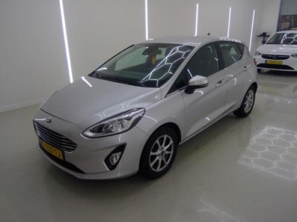 Ford Fiesta 1.0 EcoBoost Titanium 2021 - voorkant